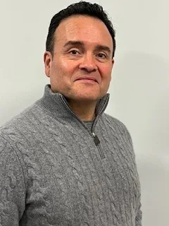 John Gomez headshot